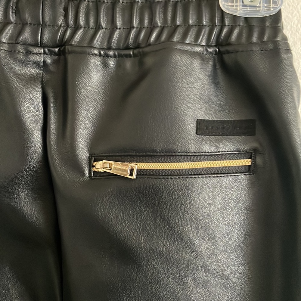 Pants - Picture 8 of 8